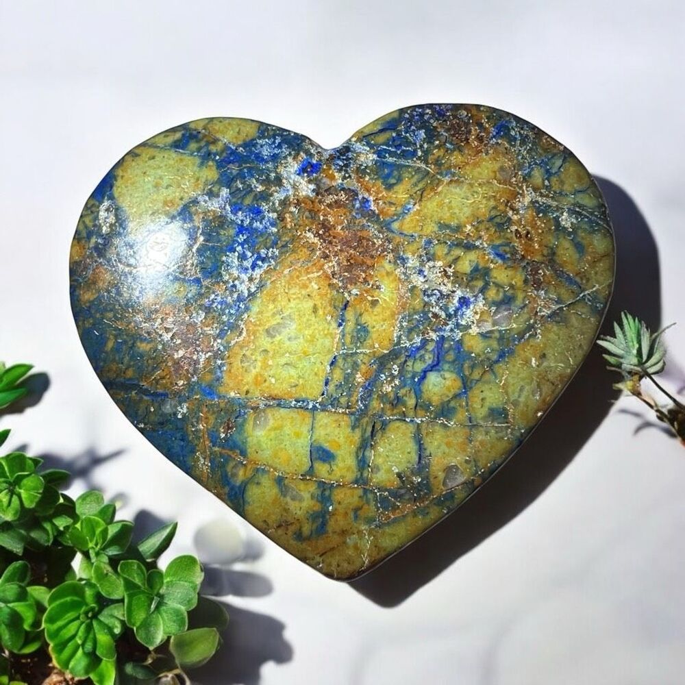 Azurite Heart Carving Meditation Stone‎